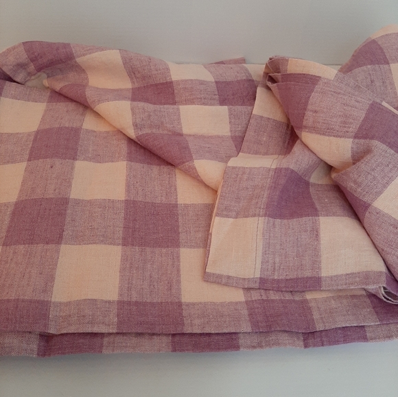 Zara Home Gingham Check 61" x 98" Linen Tablecloth - Picture 4 of 11